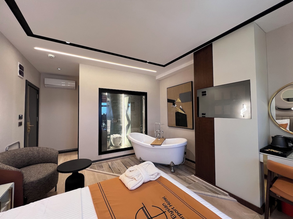 

Torino - Istanbul, New Airport - Elysian Airport Hotel