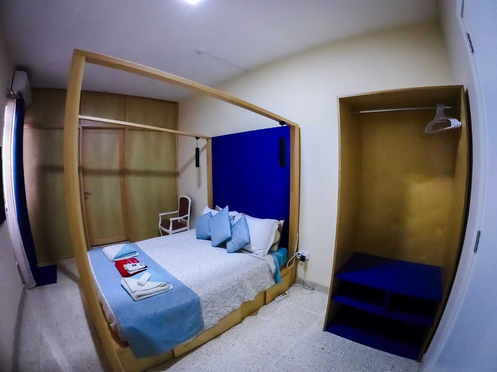 

Bari - St Paul's Bay - Estrella Lodging