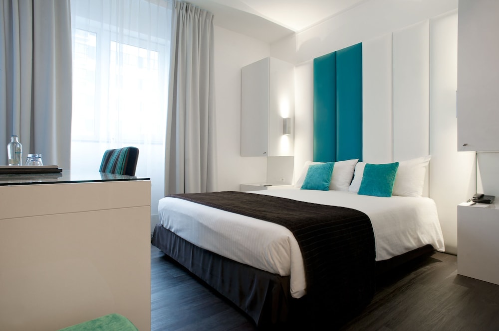 

Palermo - Genk - Hotel ECU - Different Hotels