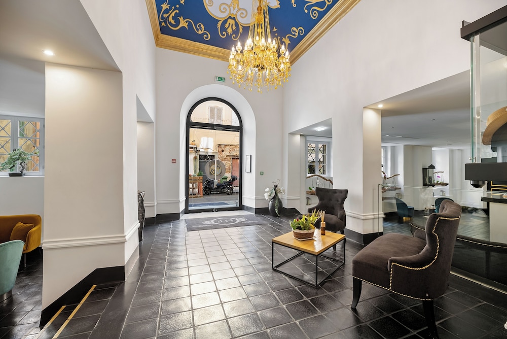 

Firenze - Ajaccio - Hotel POZZO DI BORGO