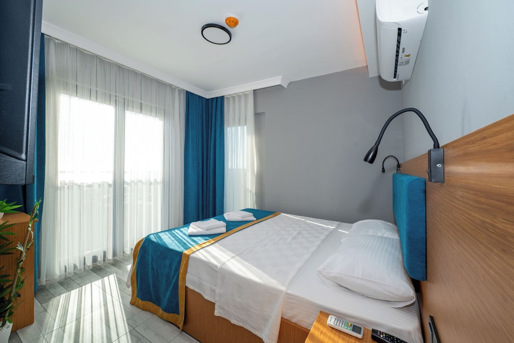 

Roma - Izmir, Turchia - Otel Carpediem Gold Kuşadası