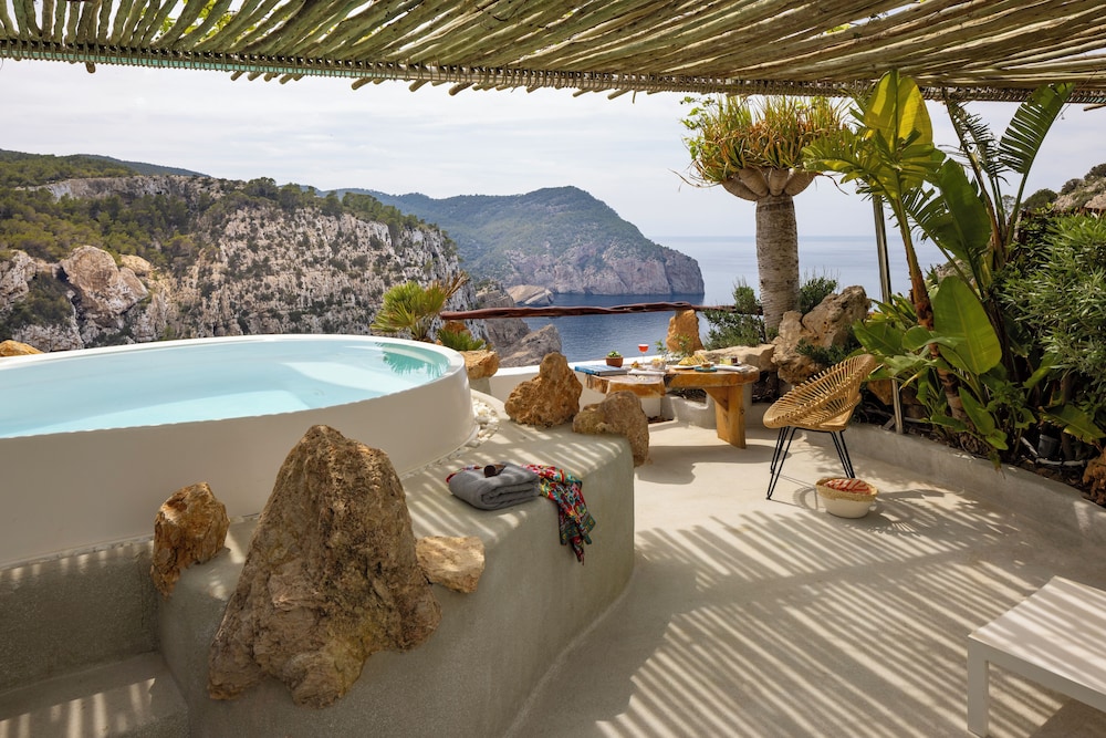 

Torino - Puerto de San Miguel - Hacienda Na Xamena, Ibiza