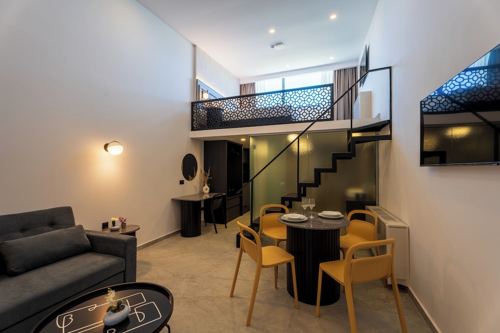 

Venezia - Creta, Isole greche - EcoHeaven Suites