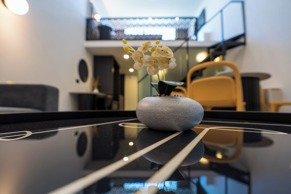 

Milano - Malevizi - EcoHeaven Suites