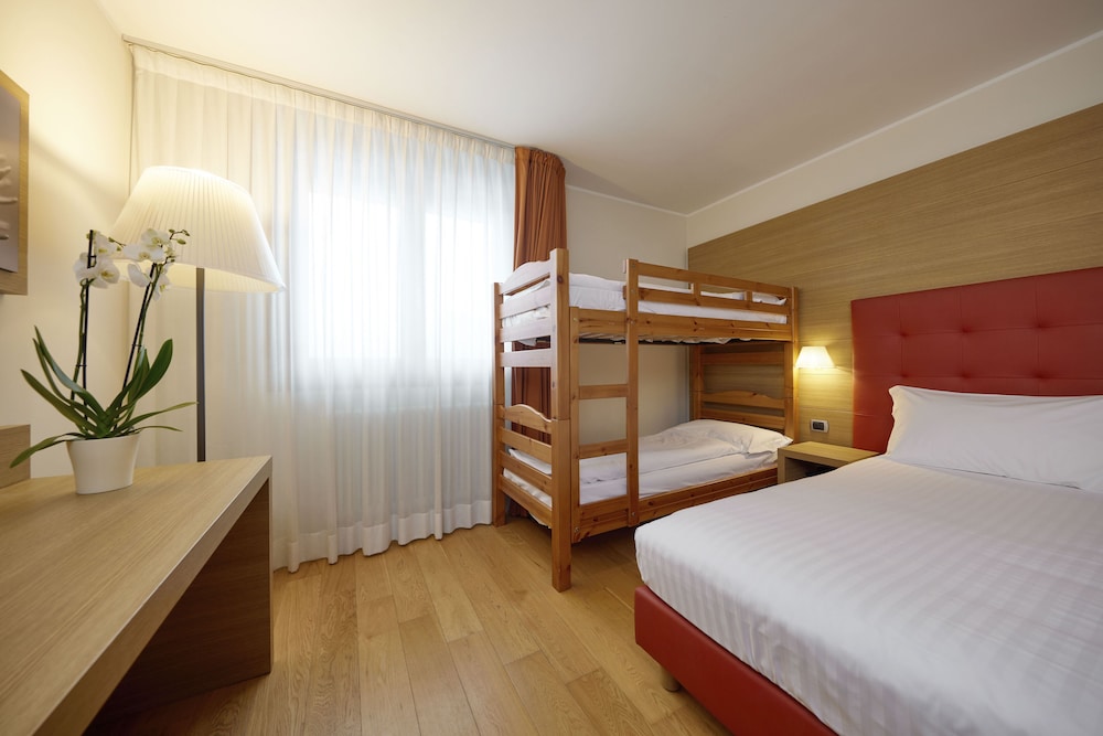 

Roma - Tonale, Montagna Italia - Blu Hotel Acquaseria