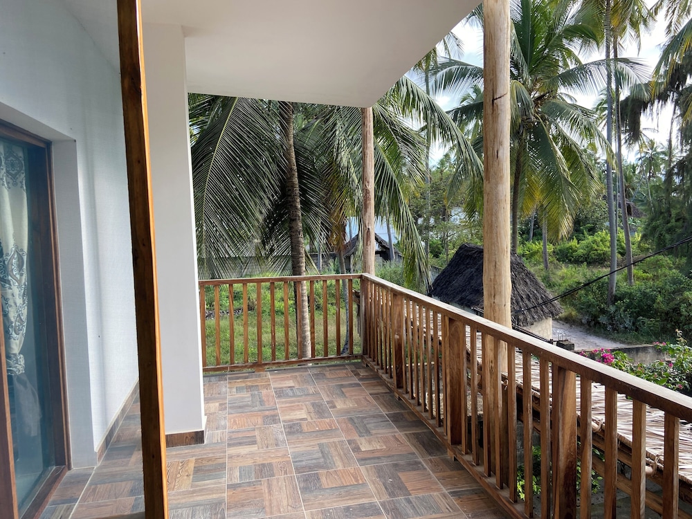 

Catania - Kiwengwa - Blue Villa Zanzibar