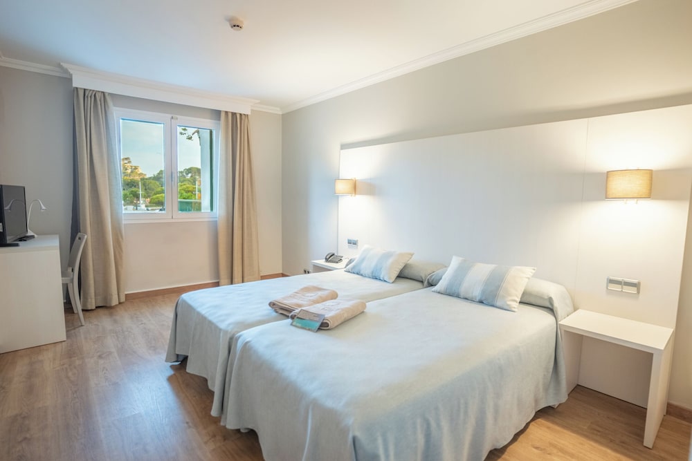 

Milano - Cala Galdana - Minura Cala Galdana & Apartamentos d'Aljandar