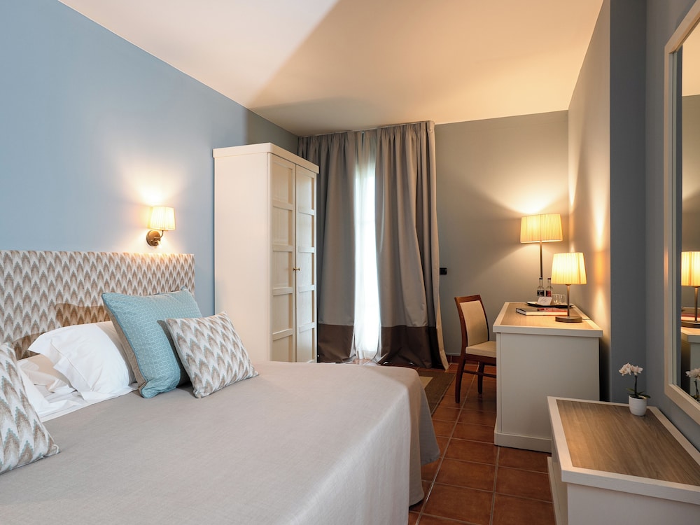 

Palermo - San Gimignano - Cappuccina Country Resort