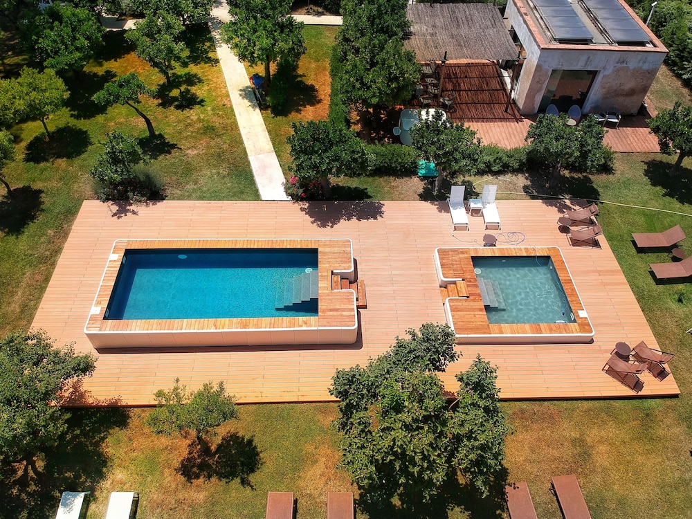 

Milano - Capaccio - Tenuta Duca Marigliano Boutique Hotel