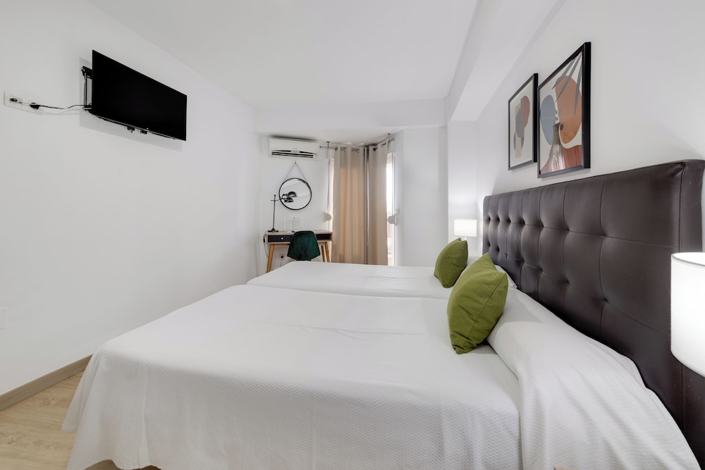 

Milano - Torrevieja - Apartamentos Madrid