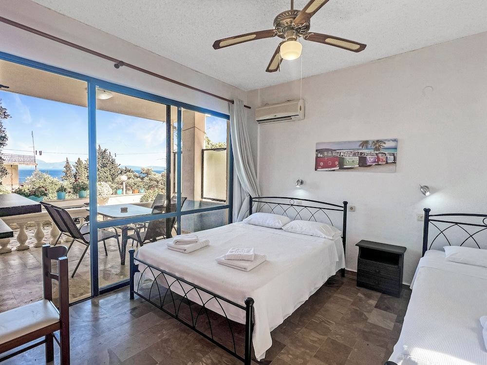

Pisa - Corfù città - Corfu Andromaches Holiday Apartments