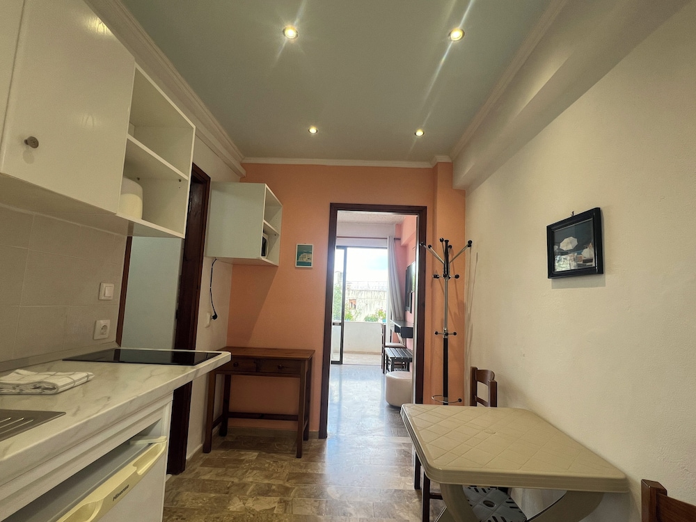 

Roma - Moraḯtika - Corfu Andromaches Holiday Apartments