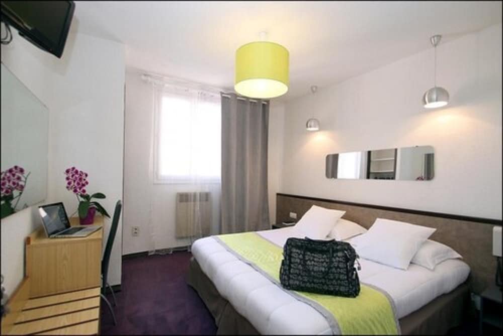 

Bologna - Peyrouse - Hôtel Peyramale