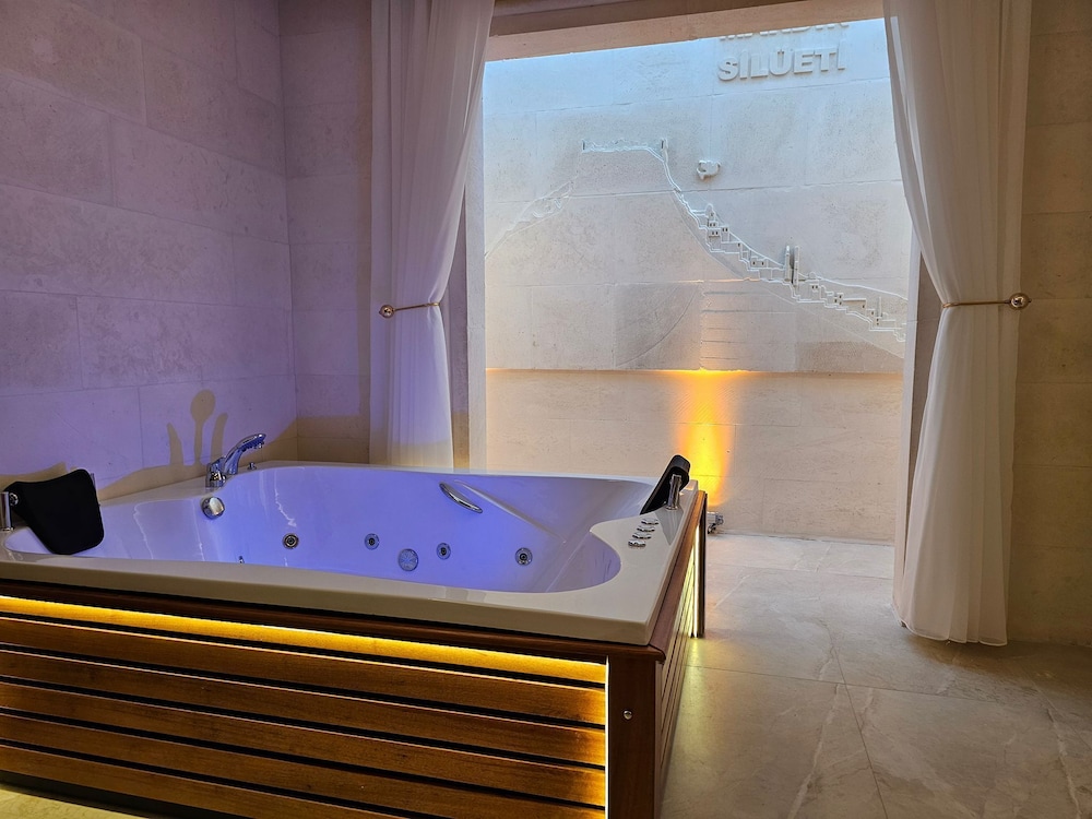 

Milano - Midyat - Baypark Hotel & SPA