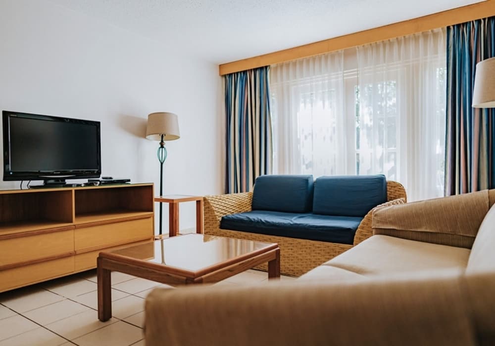 

Milano - Paradera - Caribbean Palm Village Resort