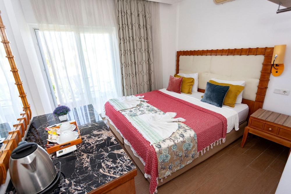 

Milano - Ovacik - London Hotel