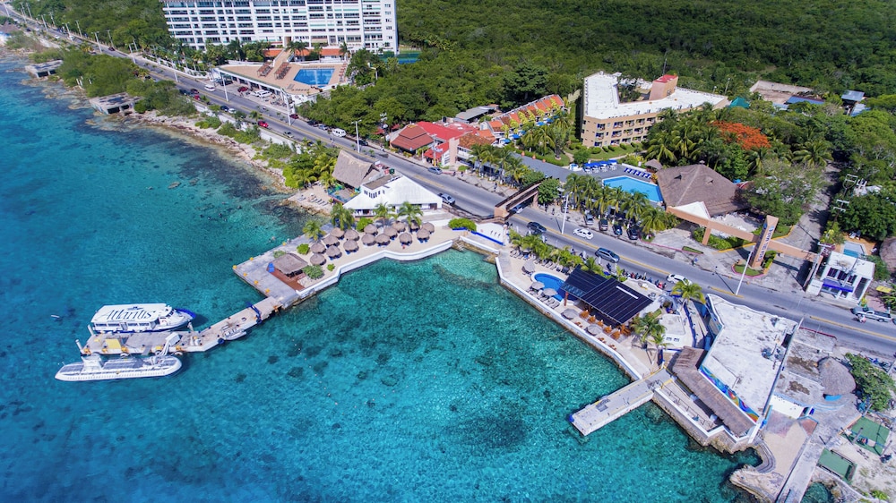 

Bologna - Cozumel - Casa del Mar Cozumel Hotel & Dive Resort