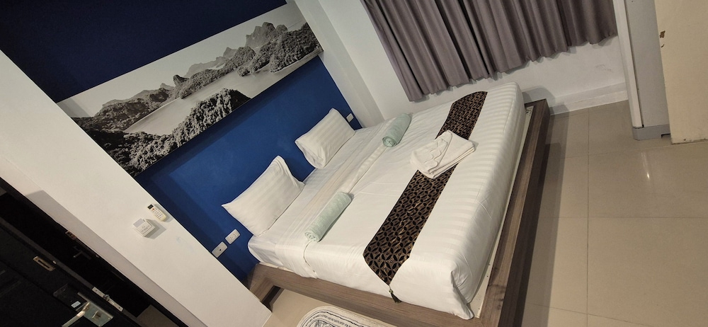 

Milano - Kathu - Hotel The Journey Patong New