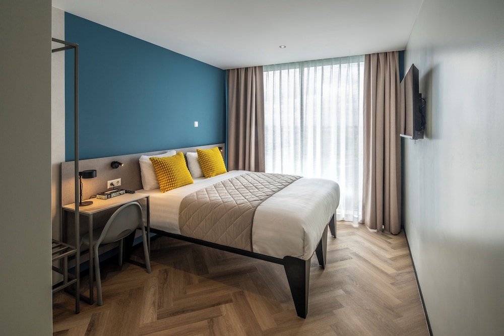 

Roma - Zwanenburg - Hotel Fogo Amsterdam