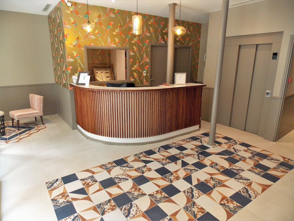 

Palermo - Vanves - Hotel Excelsior Batignolles