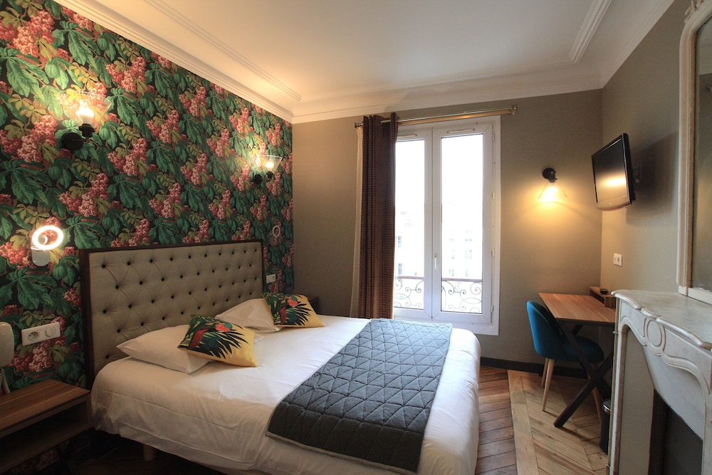 

Bologna - Montreuil (Ile-de-France) - Hotel Excelsior Batignolles