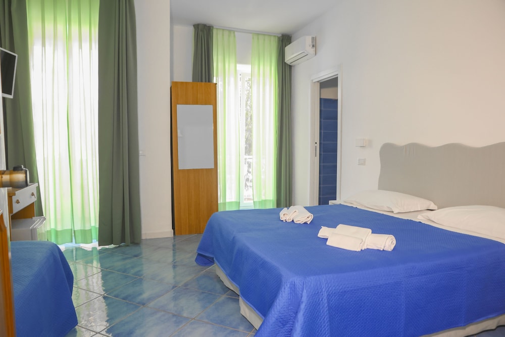 

Roma - Ischia - Hotel Cesotta