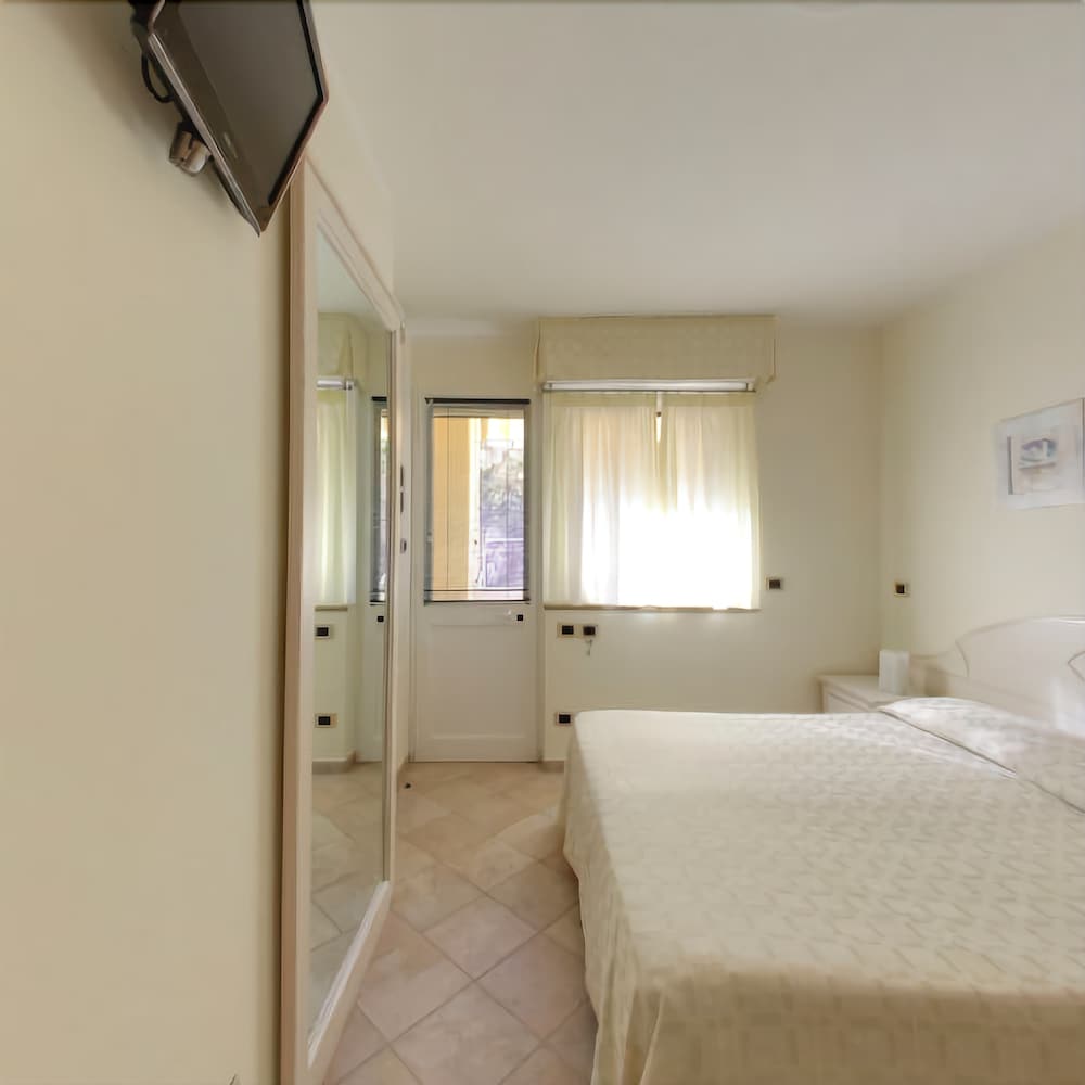 

Milano - Alassio - Residence Panama