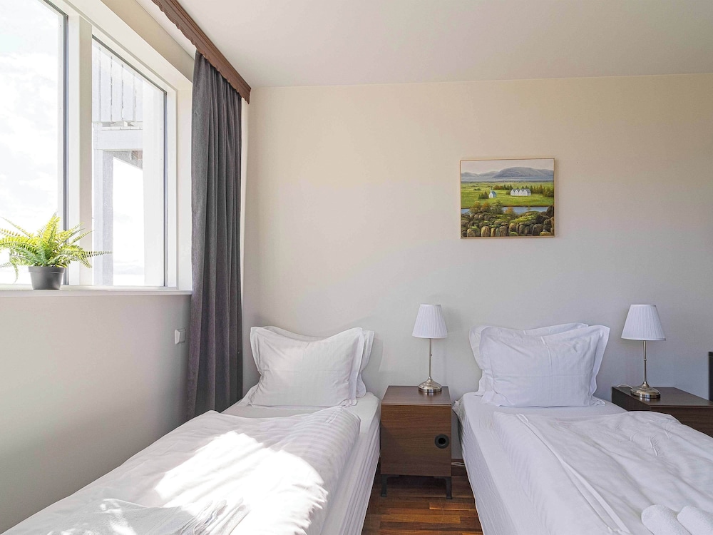 

Napoli - Húsavík - Húsavík Cape Hotel