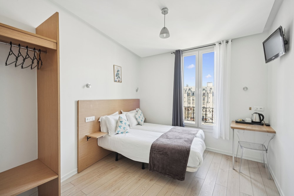 

Palermo - Clichy - Hôtel Le National Clichy Paris