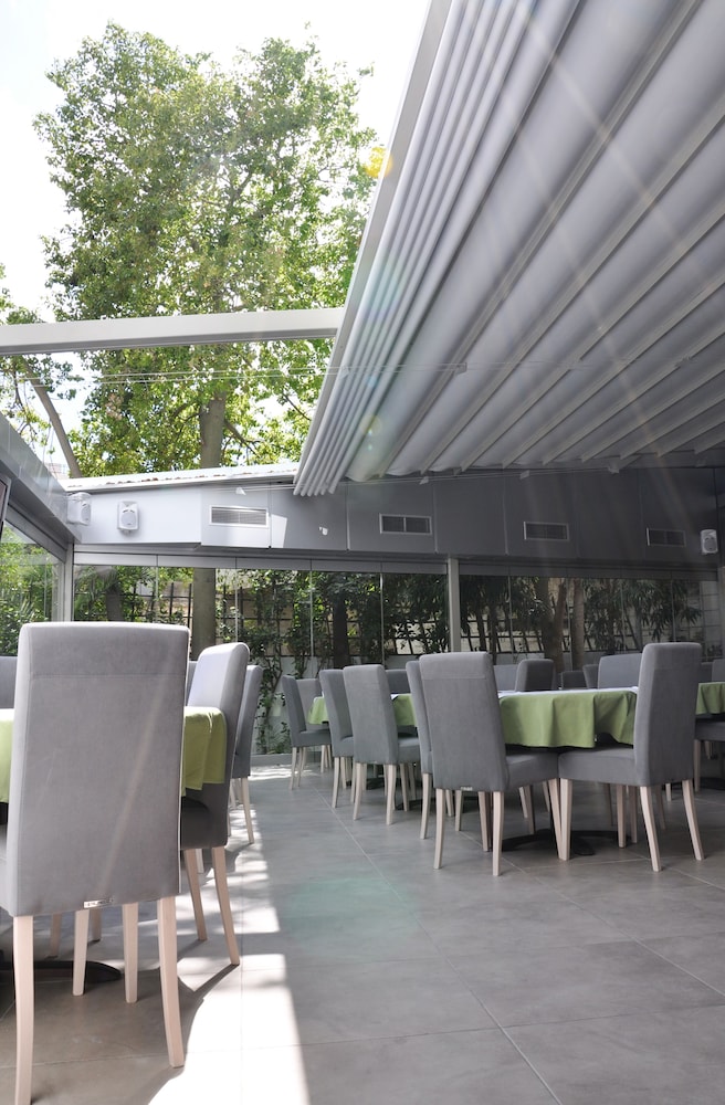 

Napoli - Ierápetra - Astron Hotel