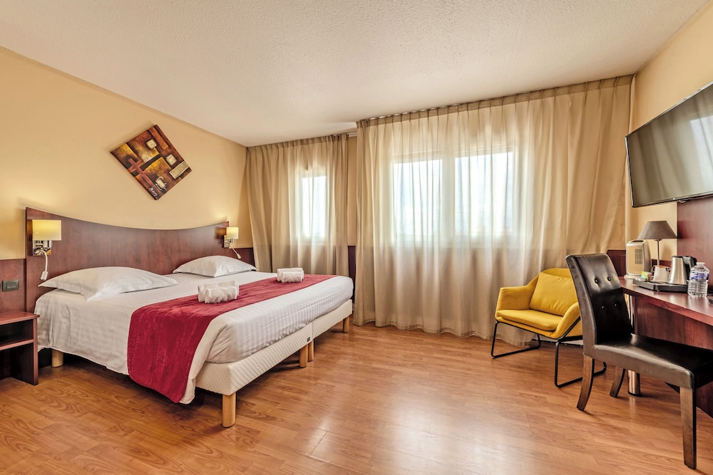 

Torino - Brest - Logis Hotel Center