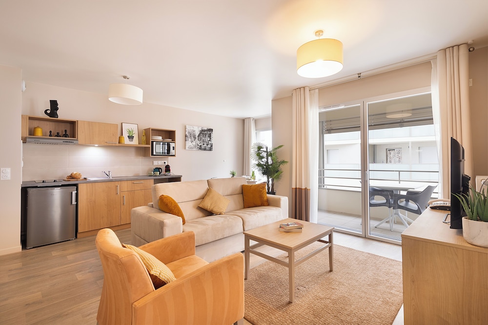 

Brindisi - Disneyland Paris, Ile-de-France, Francia - Zenao Appart'hôtels Montreuil