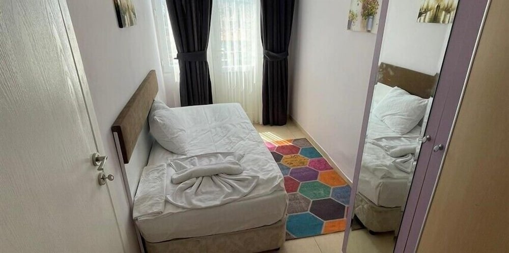 

Milano - Kusadasi - Demir Suit Hotel