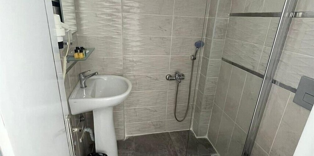 

Roma - Kusadasi - Demir Suit Hotel