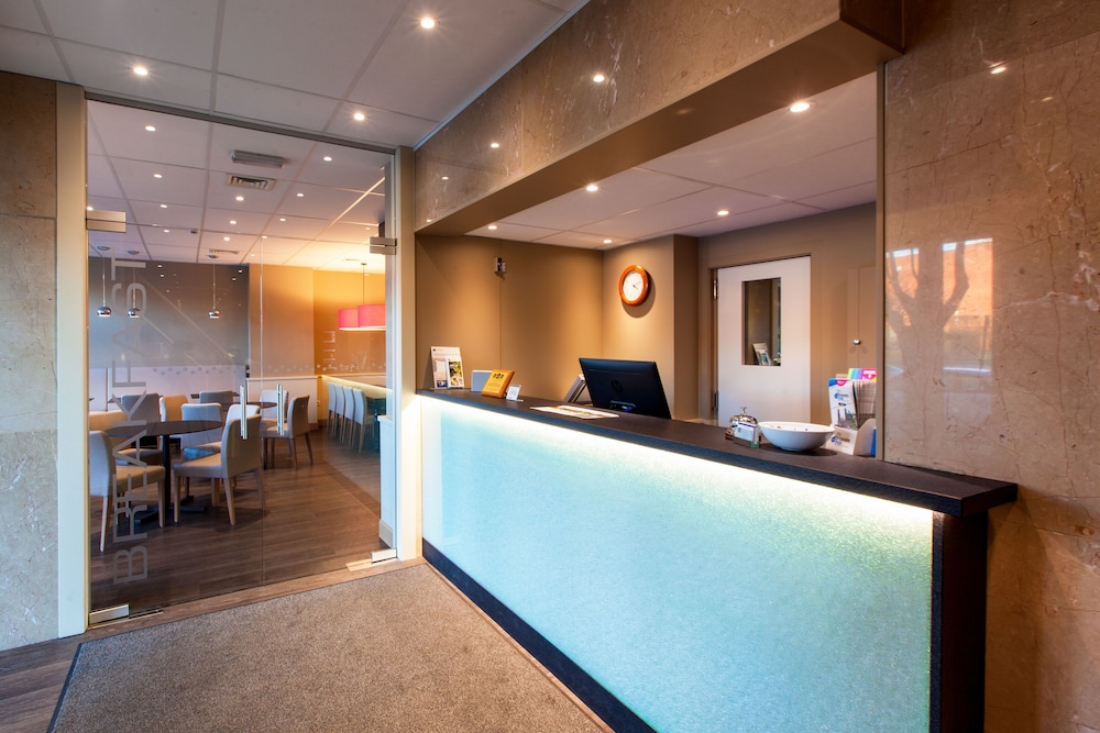 

Bari - Bruxelles - Hotel Expo
