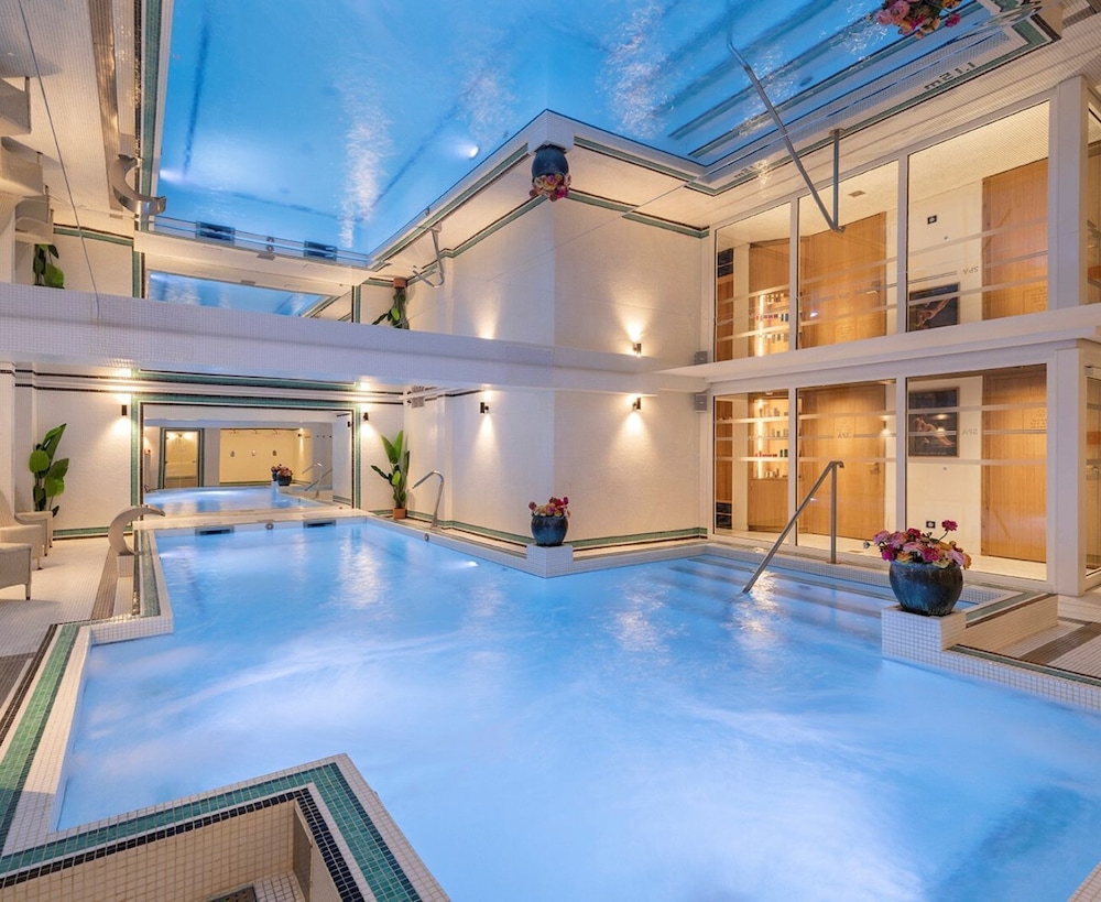 

Milano - Biarritz - Grand Tonic Hotel & SPA NUXE
