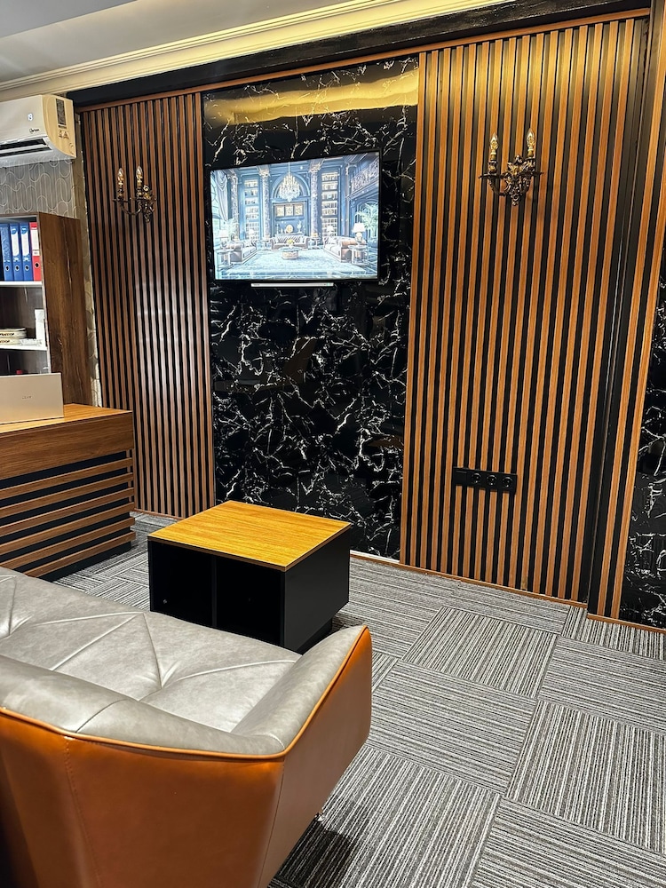 

Milano - Beyoğlu - New Hotel Harbiye