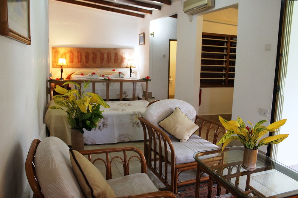 

Roma - Glacis - Romance Bungalows