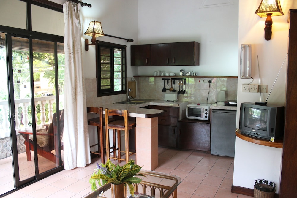 

Bologna - Isola di Mahé - Romance Bungalows