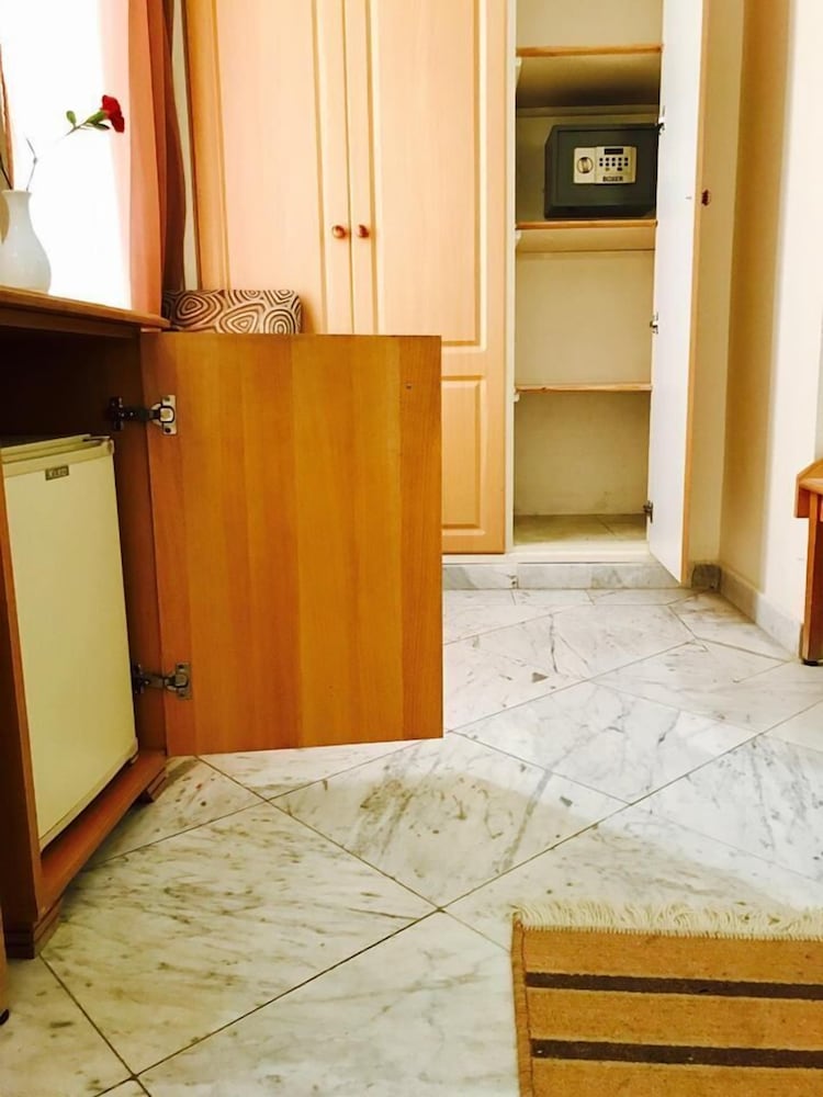 

Palermo - Tunisi - Hotel Lafayette