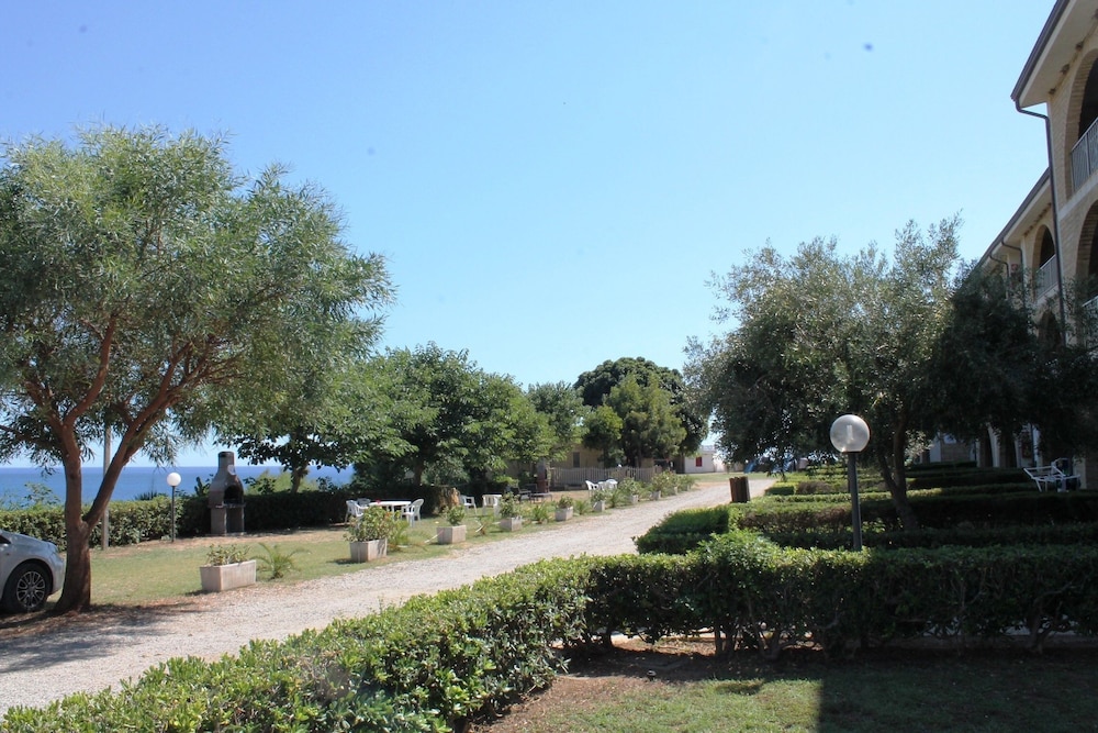 

Milano - Isola di Capo Rizzuto - Residence Poseidon Villaggio