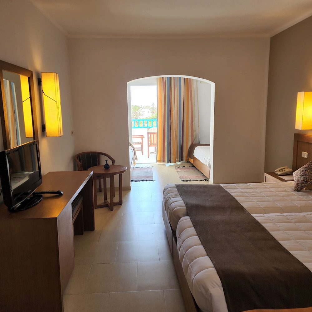 

Venezia - Taguermess - Golf Beach & THALASSO