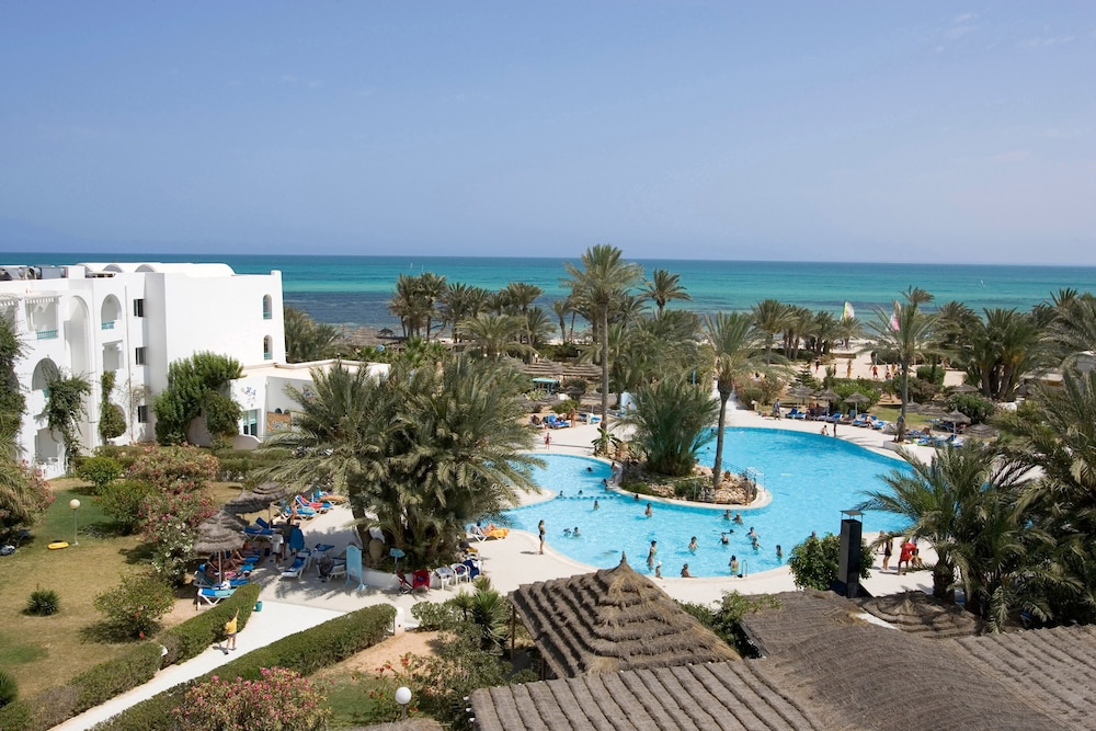 

Verona - Taguermess - Golf Beach & THALASSO
