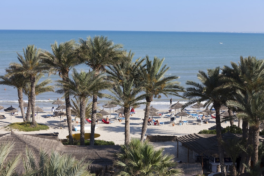 

Milano - Taguermess - Golf Beach & THALASSO