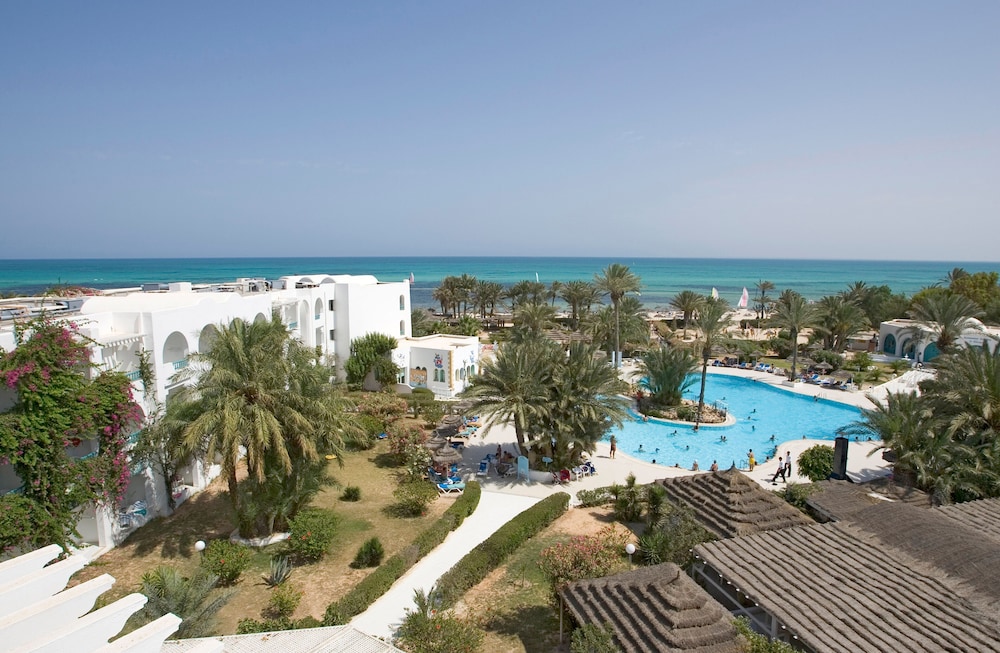 

Roma - Aghīr - Golf Beach & THALASSO