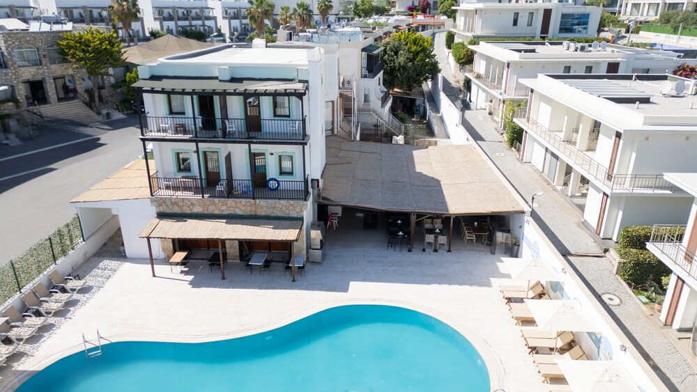 

Milano - Gumbet - Salinas Beach Hotel Bodrum-Boutique Concept