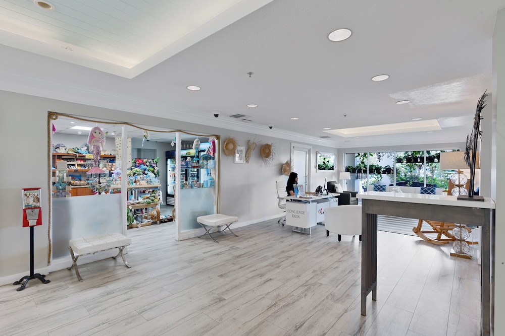 

Milano - Seven Mile Beach - The Grand Caymanian Resort