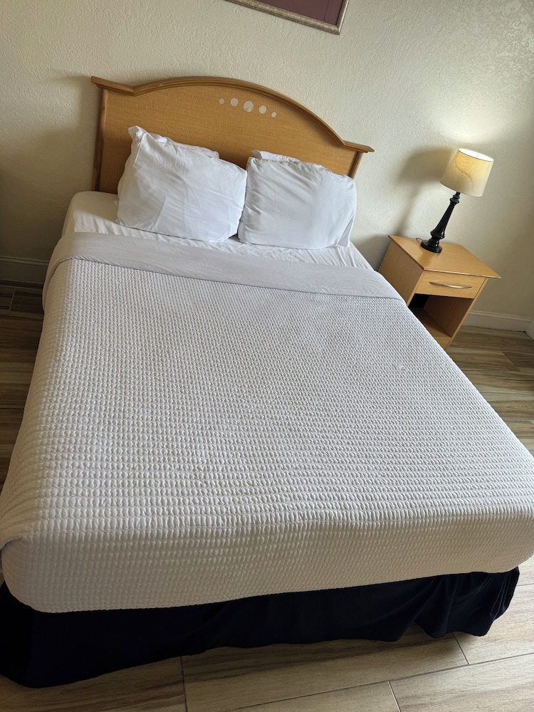 

Milano - Orlando (FL) - Monumental Movieland Hotel