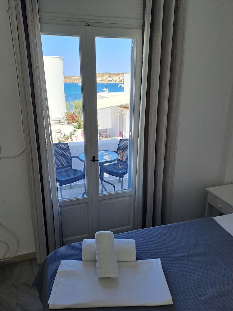 

Roma - Antiparos - Oceanis Resort
