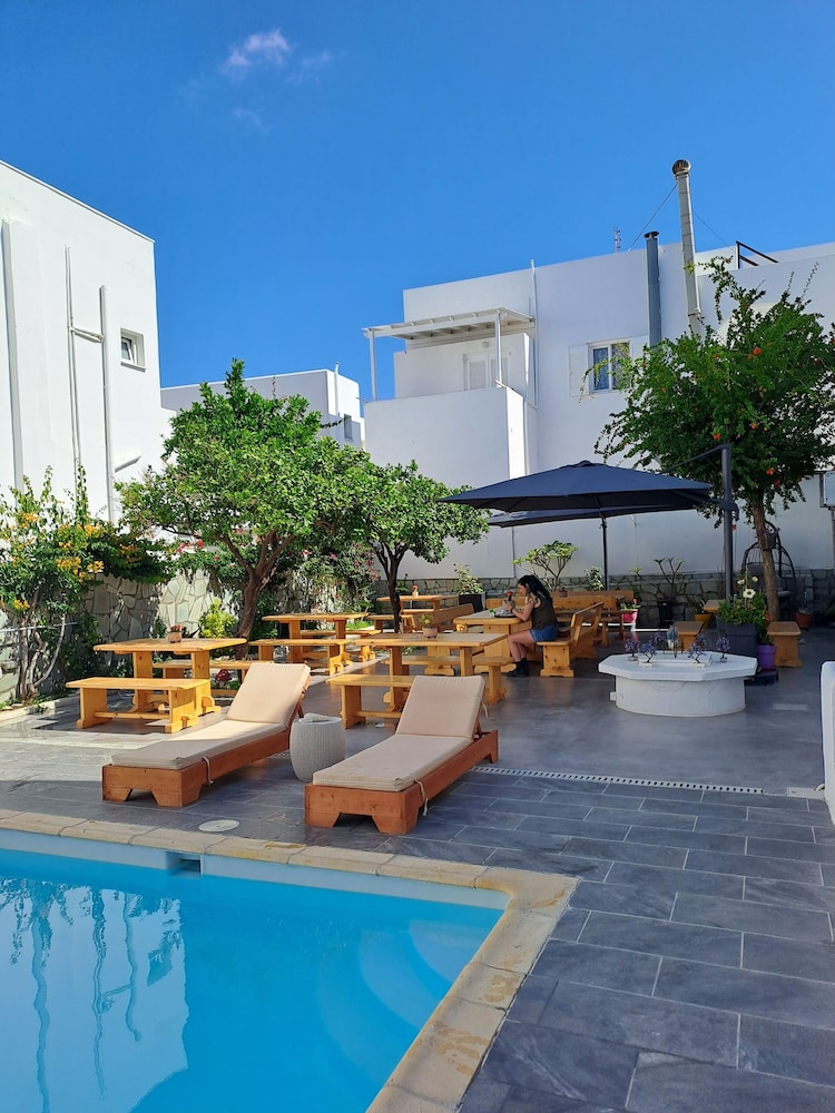 

Roma - Paros, Isole Greche - Oceanis Resort